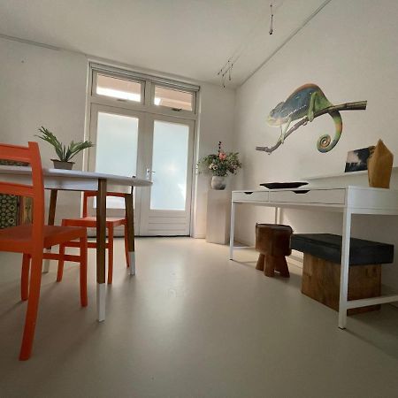 Studio Bliss Bed and Breakfast Oud-Gastel Exteriör bild